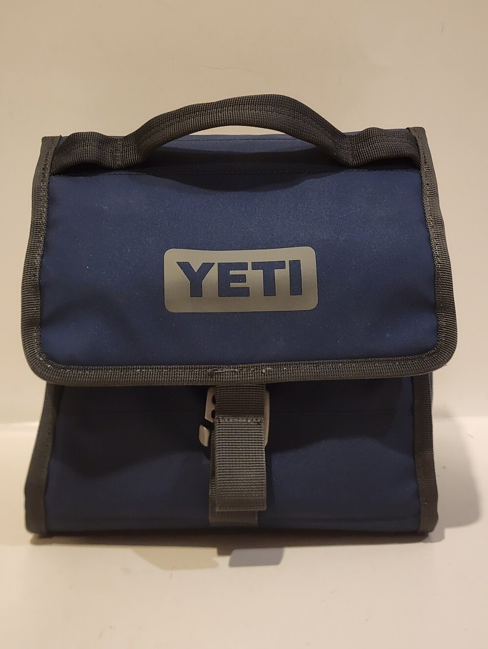 Yeti Daytrip Packable Lunch Bag - Navy Blue